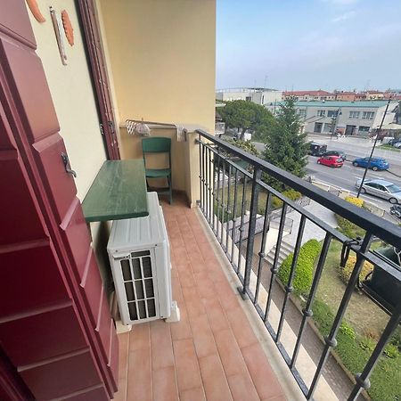 Residence Verdi Каорле Екстер'єр фото